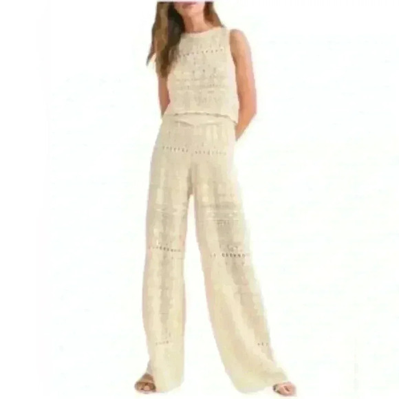 House of Harlow 1960 Pants - NWT House Of Harlow 1960 2pc Set Crochet Knit Crop Top + Flare‎ Pants Beige Sz M